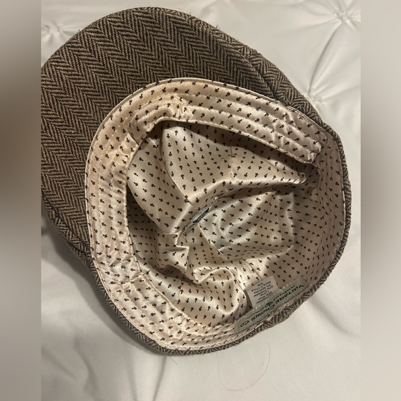 Gently used Vintage Crown Co. Women’s S/M newsboy cap herringbone brown - Picture 3 of 4